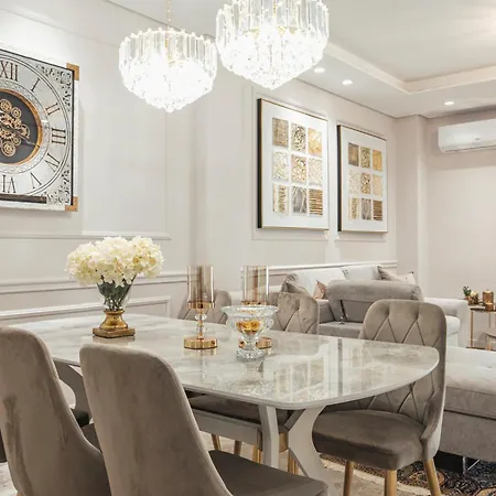 Delmare Casa Liaf شقة