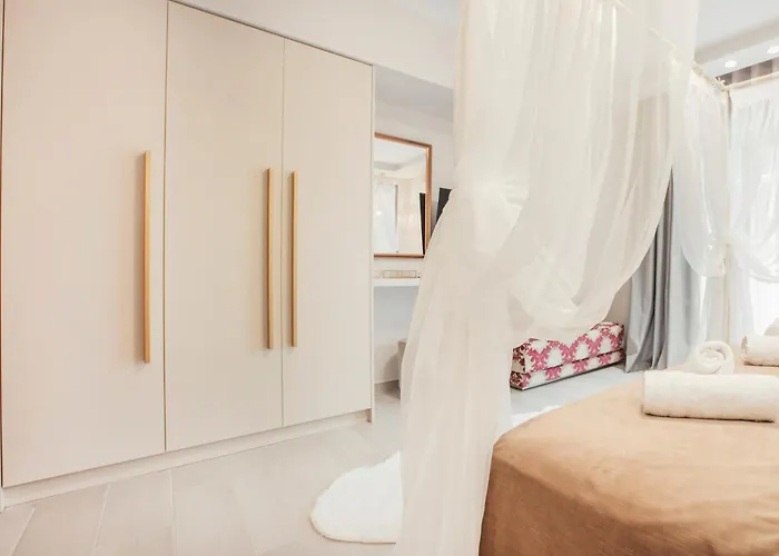 Delmare Casa Liaf شقة *