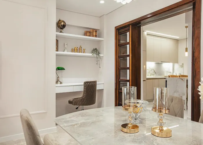 Delmare Casa Liaf شقة